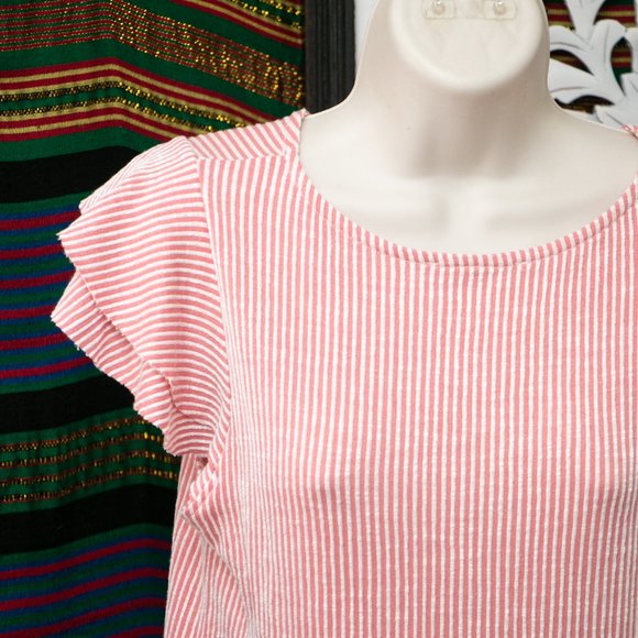 Red and White Stripped Dressed - Picture 2 of 10